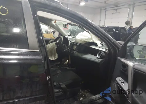 2017 Toyota Rav4 Le из США, поврежденный, VIN 2T3BFREV1HW578521